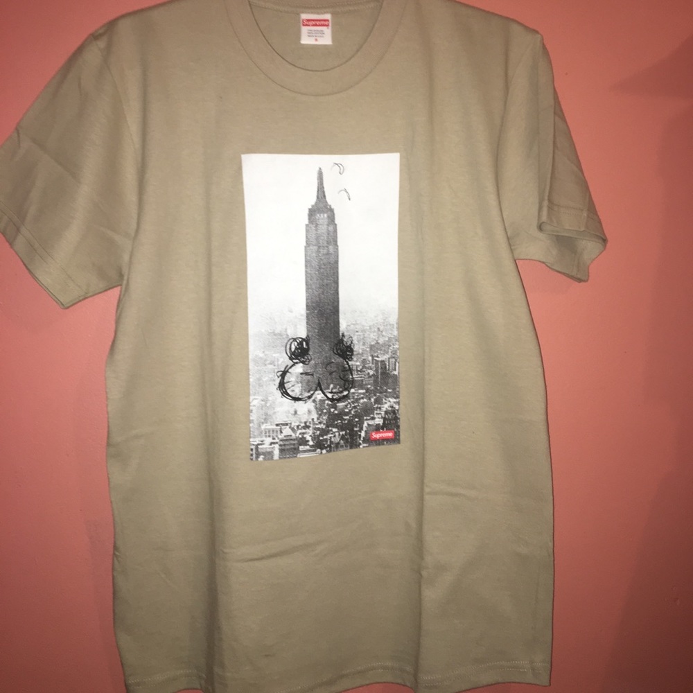 supreme tee